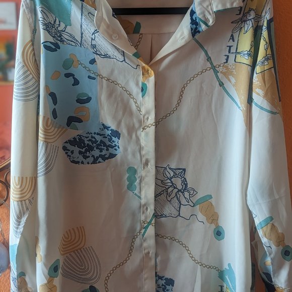 51. Menglu Women's Warm Cream Button Up Satin-Feel With Large Dispersed Abstract - Picture 6 of 7